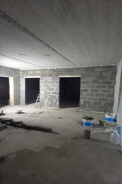 iz-chego-delayut-steny-v-novostrojkah