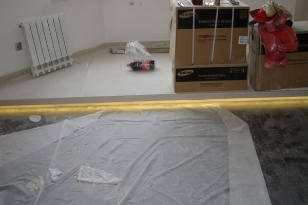 Правильный настил и укладка ламината на пол и стену